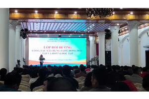 Lớp bồi dưỡng Cộng đồng học tập và Đơn vị học tập