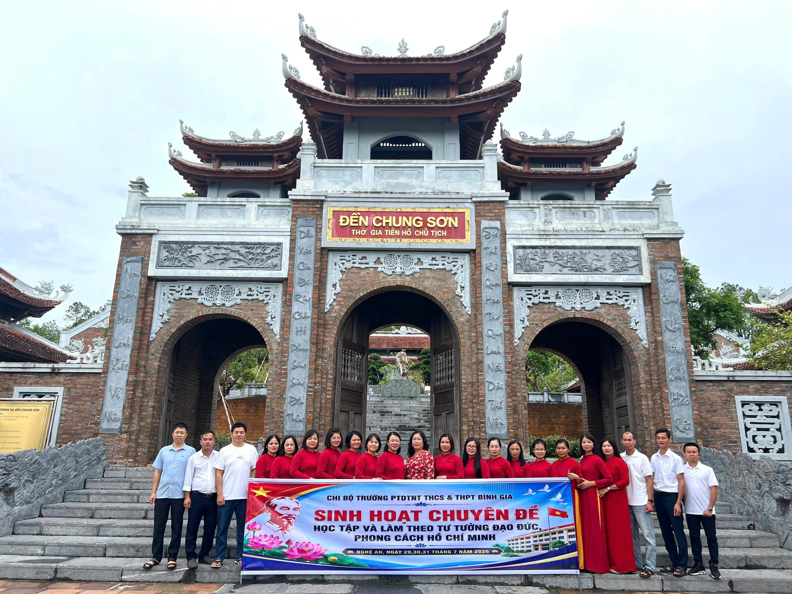 Hành trình về nguồn - Học tập và làm theo tư tưởng, đạo đức, phong cách Hồ Chí Minh